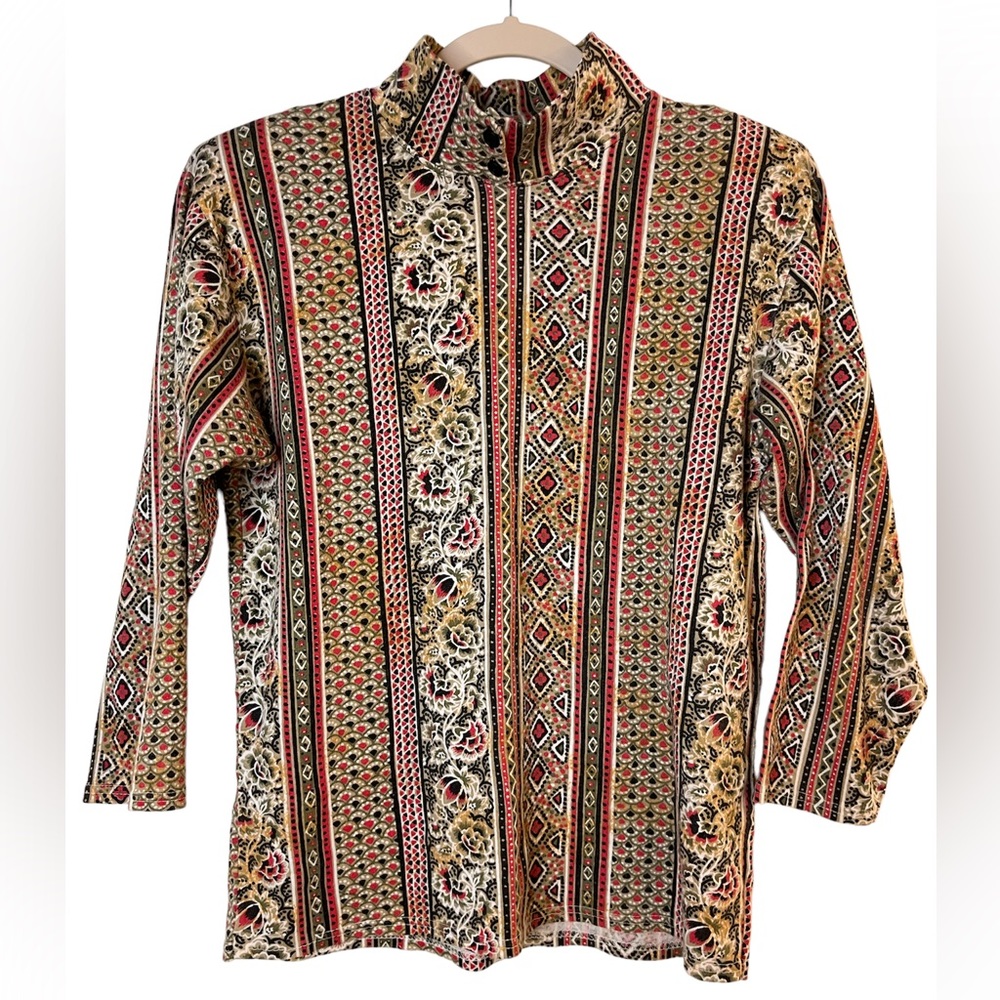 Unique Mock Neck Pattern Top
